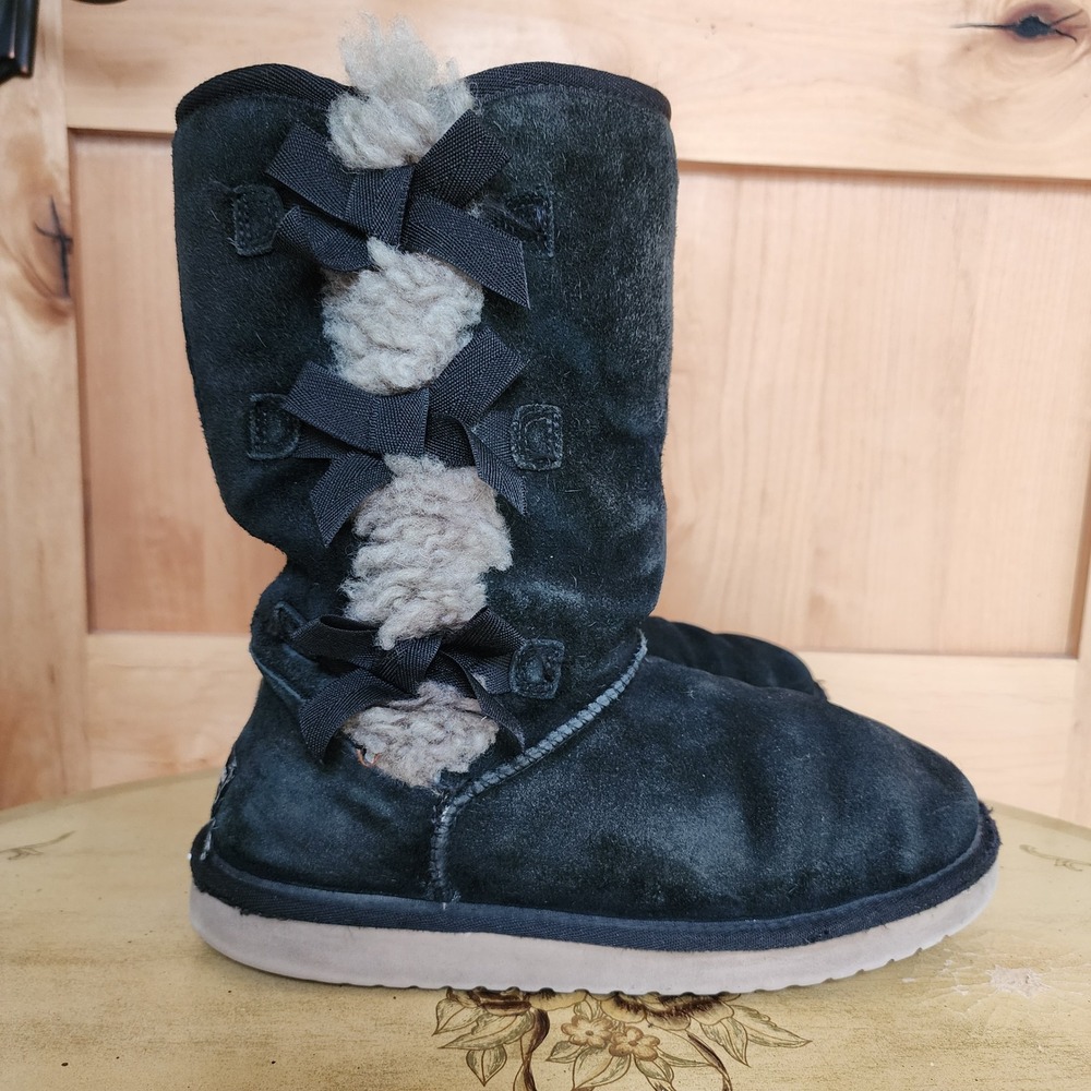 Koolaburra by UGG Sz 9 Black Suede Victoria‎ Tall Bow Boots Y2K Cozy Warm Winter